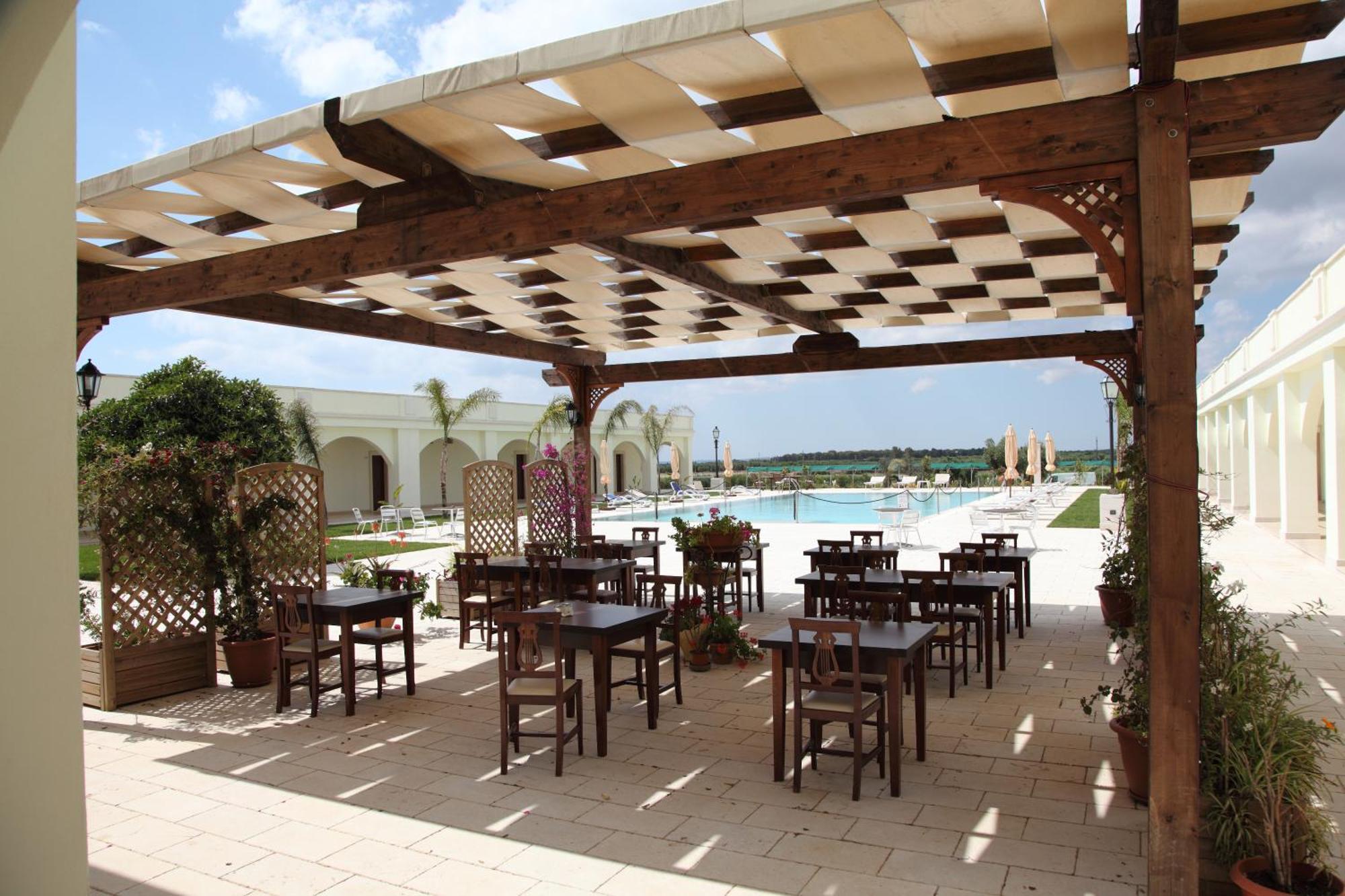 Agri Hotel Conte Salentino Sant Isidoro  Exterior foto