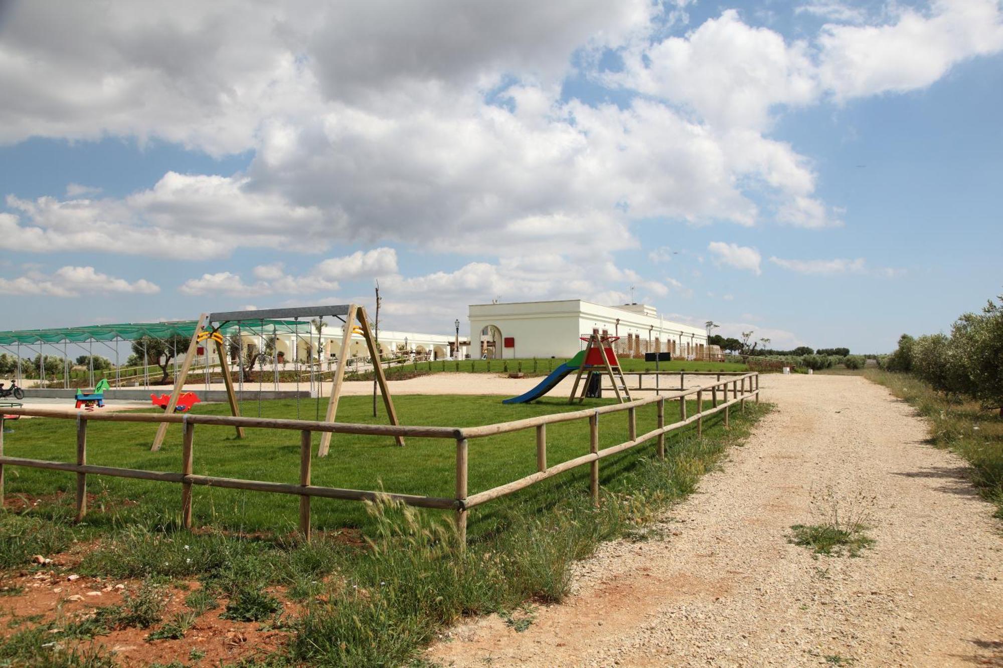 Agri Hotel Conte Salentino Sant Isidoro  Exterior foto